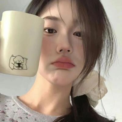我想变成鸟，所以跳起来